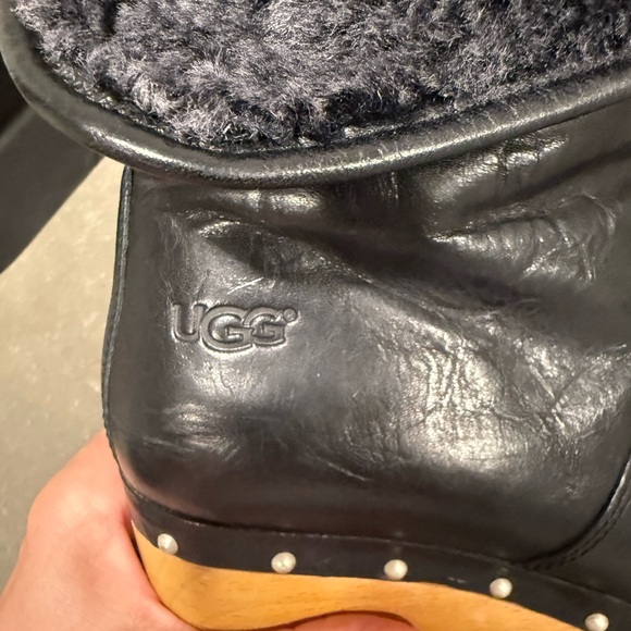 Black UGG Lynnea II Leather Clog Boots. Women’s size 8. - Picture 2 of 7
